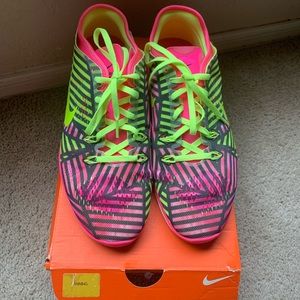 NEW - Women’s Nike running shoes size 10